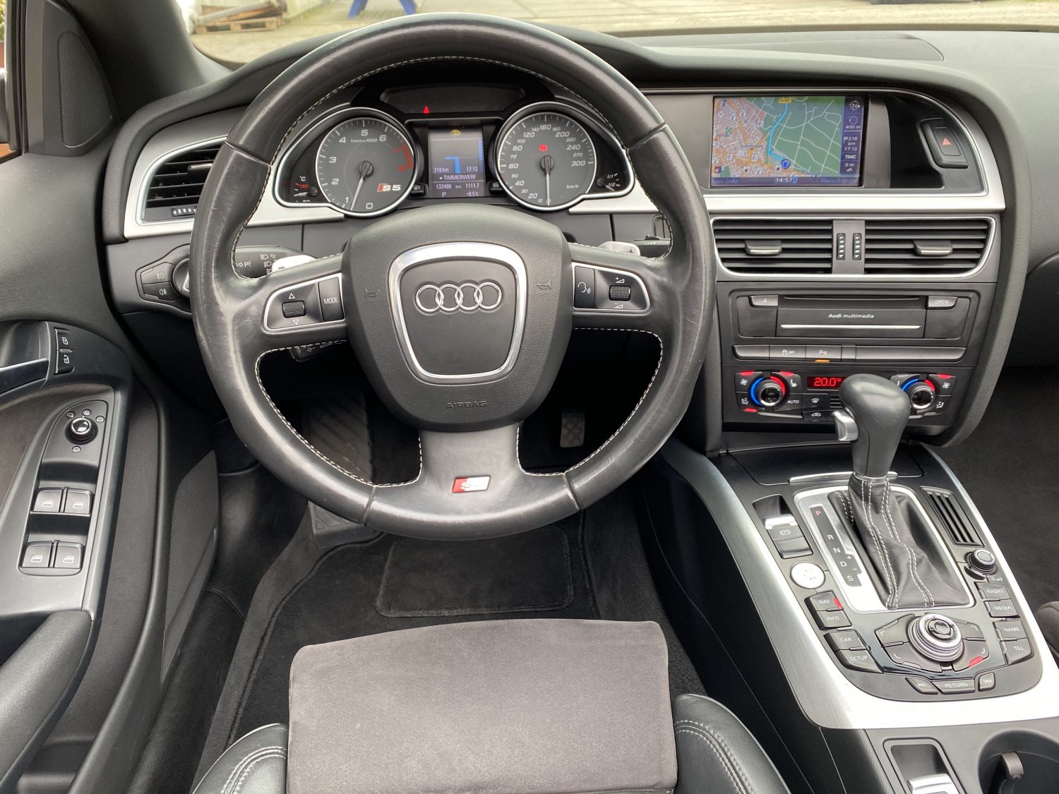 AUDI S5 CABRIOLET 3.0 TFSI QUATTRO PRO LINE | ELEKTR. STOELEN | AUDI PARKING PLUS | 20” LMV | NEKVERWARMING | METALLIC LAK