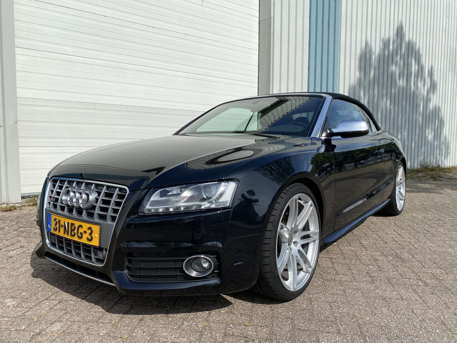 AUDI S5 CABRIOLET 3.0 TFSI QUATTRO PRO LINE | ELEKTR. STOELEN | AUDI PARKING PLUS | 20” LMV | NEKVERWARMING | METALLIC LAK