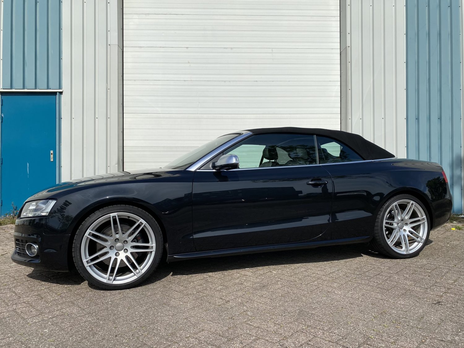 AUDI S5 CABRIOLET 3.0 TFSI QUATTRO PRO LINE | ELEKTR. STOELEN | AUDI PARKING PLUS | 20” LMV | NEKVERWARMING | METALLIC LAK