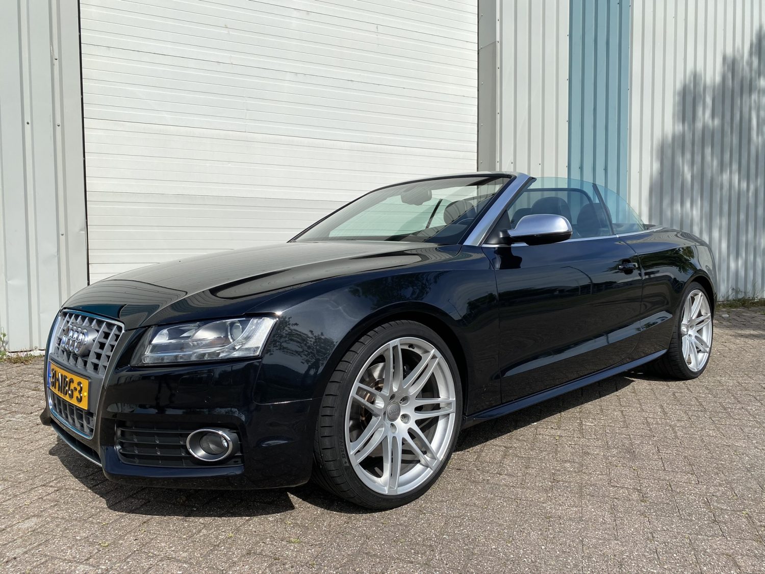 AUDI S5 CABRIOLET 3.0 TFSI QUATTRO PRO LINE | ELEKTR. STOELEN | AUDI PARKING PLUS | 20” LMV | NEKVERWARMING | METALLIC LAK