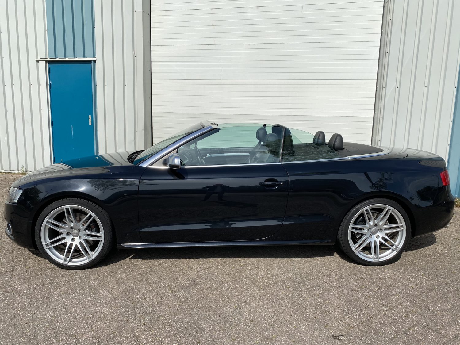 AUDI S5 CABRIOLET 3.0 TFSI QUATTRO PRO LINE | ELEKTR. STOELEN | AUDI PARKING PLUS | 20” LMV | NEKVERWARMING | METALLIC LAK