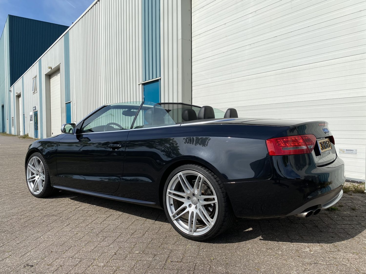 AUDI S5 CABRIOLET 3.0 TFSI QUATTRO PRO LINE | ELEKTR. STOELEN | AUDI PARKING PLUS | 20” LMV | NEKVERWARMING | METALLIC LAK